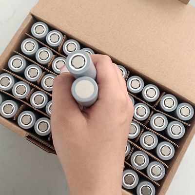 Batería de iones de litio de cilindro de 40 grados UN38.3 Baterías recargables a baja temperatura