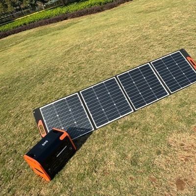 UB-120 Eficiencia de conversión del 22,8% Panel solar de silicio monocristalino plegable de 120 W