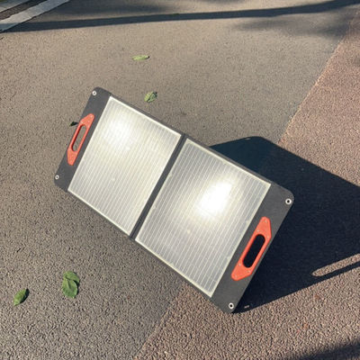 22Eficiencia de conversión del 0,8% Paneles solares plegables para situaciones de emergencia externas