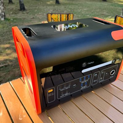 Fuente de alimentación de almacenamiento de energía Generador solar Estación de energía portátil para acampar al aire libre