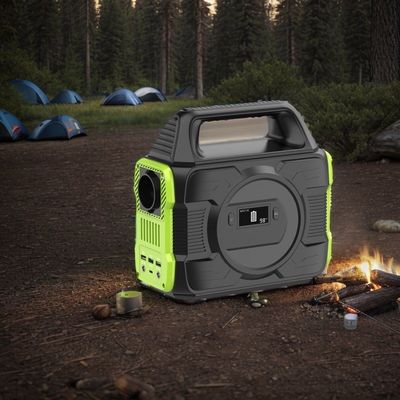 Estación de carga rápida portátil de 110V 300W con pantalla LCD y capacidad de batería de 8000mAh