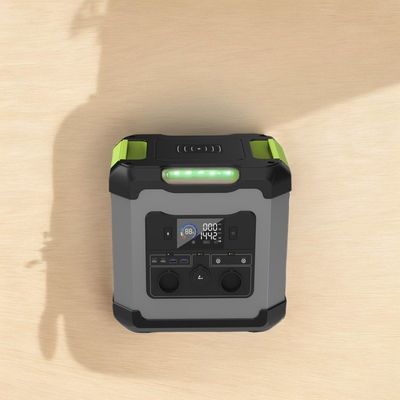 Estación eléctrica portátil 1680wh 2000W Batería de litio Generador solar para Japón Compradores