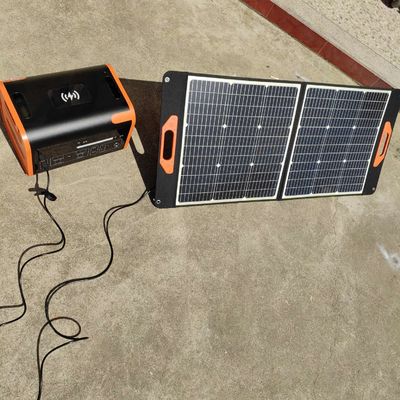 Panel solar de cristal único negro de 100W Célula solar de silicio cristalino único