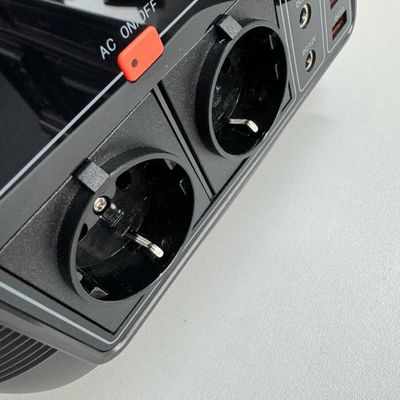 576wh Estación eléctrica portátil 110V 220V 600W Generador solar