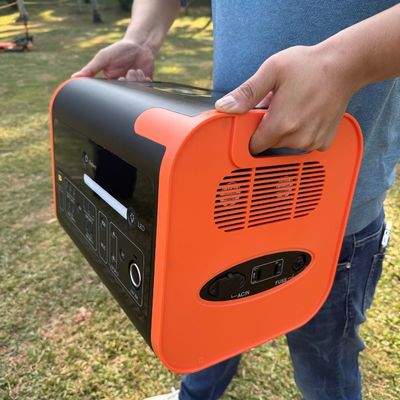 2200W Inversor de onda senoidal pura Generador solar con batería de fosfato de hierro y litio