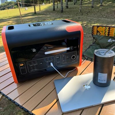 LiFePO4 220V 2048wh Estación de energía móvil portátil de onda senoidal pura para acampar al aire libre