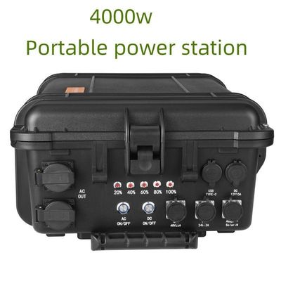 Estación eléctrica móvil multifunción de gran capacidad LiFePO4 220V 4000W para emergencias