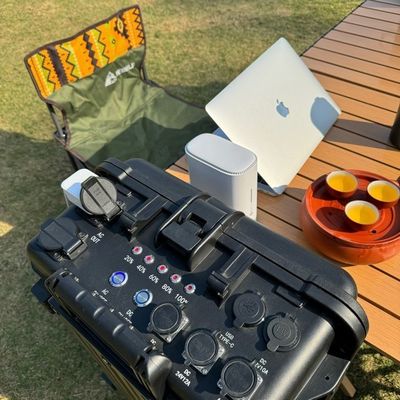 Generador solar portátil de celdas de litio LiFePO4 de 8000W para actividades al aire libre