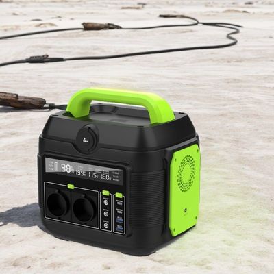 Batería de litio ternaria 576wh Estación de energía solar móvil portátil 600W para acampar y emergencia