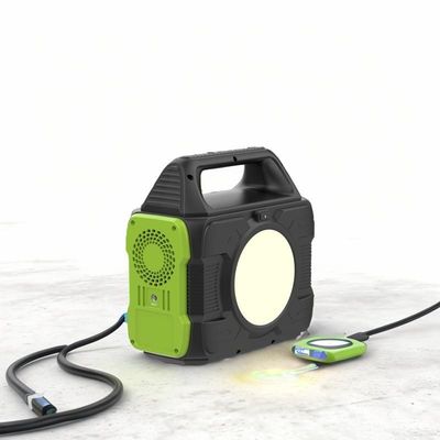 Estación de energía solar móvil reciclable de 300W para una carga conveniente y oportuna en cualquier lugar