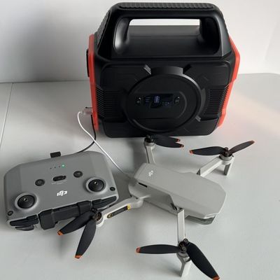Estación de energía solar móvil portátil 300W/600W/2200W Cargador USB con batería extraíble