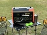 800W Carga solar Negro y naranja Acampada al aire libre Centro de energía portátil 2kw Central eléctrica