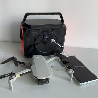 Estación de energía solar portátil de 200W AC de salida 110/220V-50Hz/60Hz 173wh Batería de litio