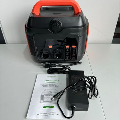Estación de energía solar 110V/220V/600W/576wh con encendedor de cigarrillos