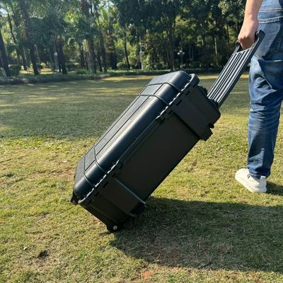 2024 Generador solar portátil de batería de litio de 3000W/4000W con 220V±5% de voltaje de salida