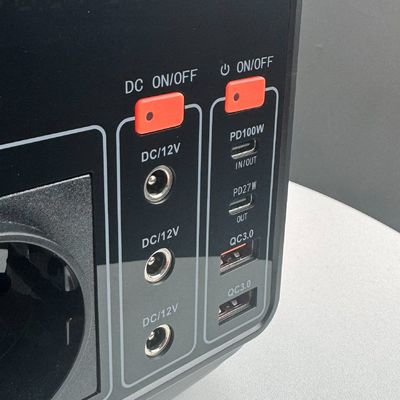 Estación de energía portátil de apoyo de 110V/220V con salida de 600W/1500W y salida de CC 12-13V 10A