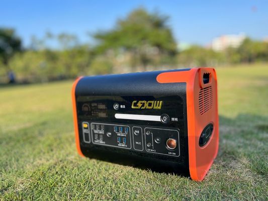 3500W Salida de energía constante Salida de AC/DC UPS portátil para estación de almacenamiento de energía doméstica