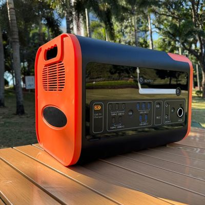 Estados Unidos AC Socket 2200W Estación de energía portátil esencial para aventuras al aire libre