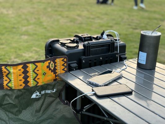 Aventura al aire libre Universal 8000W Pico de carga de emergencia Estación de energía portátil