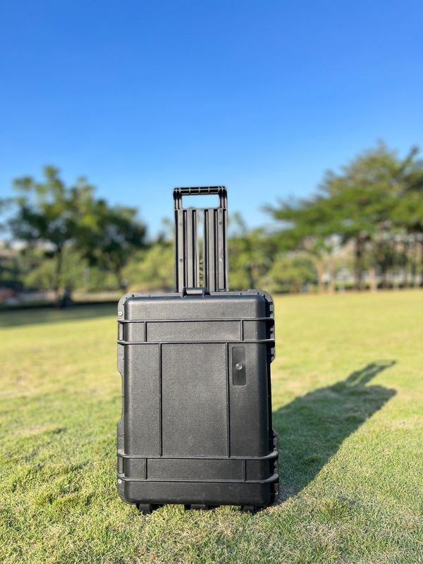 Estación eléctrica portátil de 4000W Batería de litio hierro fosfato LT-40 Modelo NO. 42kg