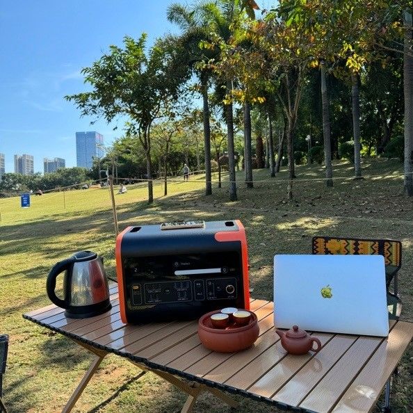 Fuente de alimentación de almacenamiento de energía Generador solar Estación de energía portátil para acampar al aire libre