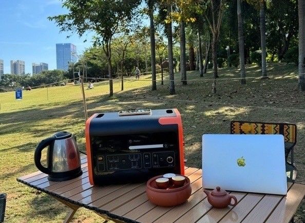 Generador solar de batería de litio de 2000W 2200W para campamentos y soluciones de energía de emergencia
