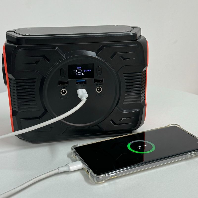 Generador de viento solar de 200W de salida de onda modificada para acampar RV Pesca nocturna de emergencia