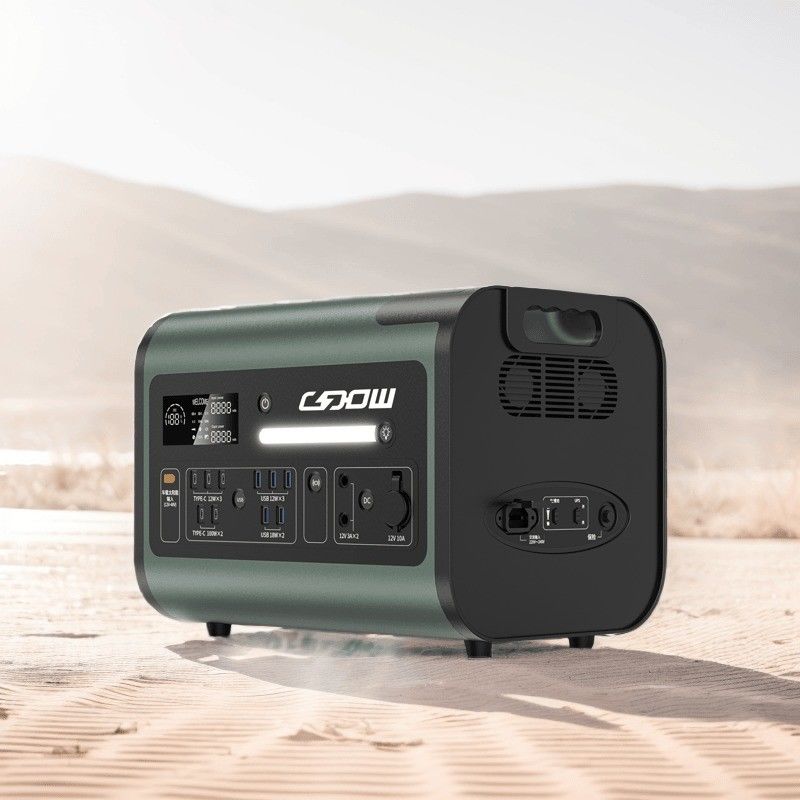 Cargador móvil Sistema de energía solar recargable USB para acampar / hogar / actividades al aire libre