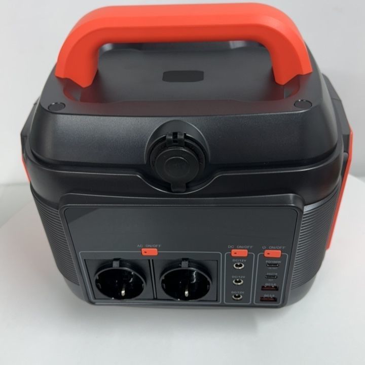 Generador solar portátil de 600 W con salida de 220 V y autenticación Un38.3/MSDS