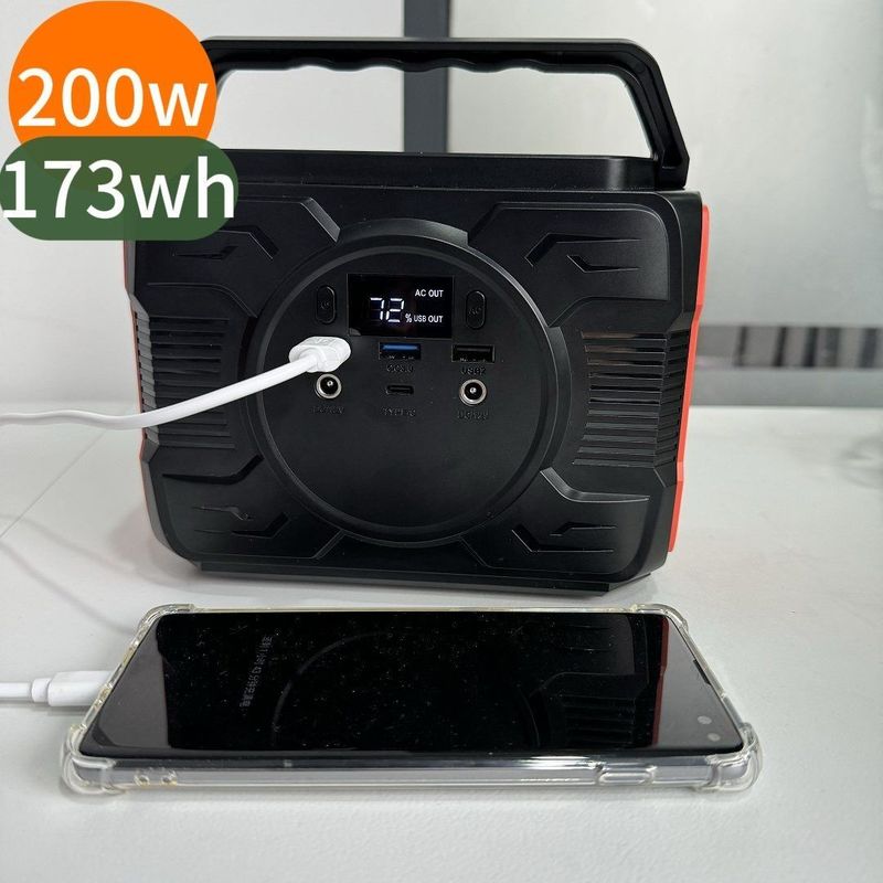Generador híbrido de viento solar portátil de 200W/300W/400W Perfecto para América del Norte al aire libre