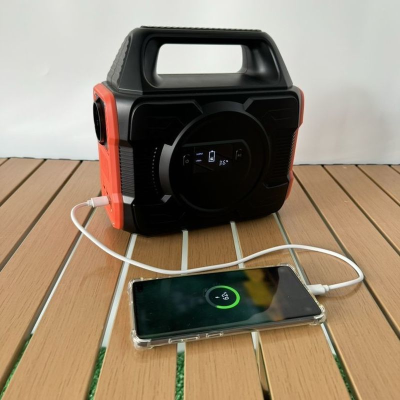 Estación de energía portátil de 300W Salida AC/DC para hogares al aire libre 110V/220V de energía móvil