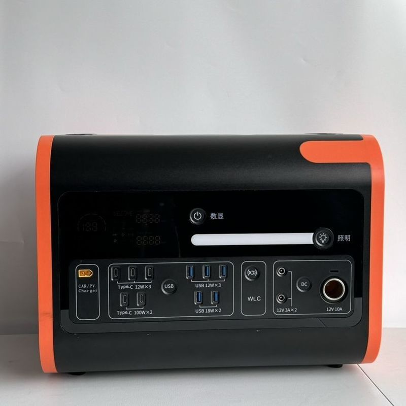 51.52V/40ah Capacidad de la batería 3500W Producción de energía constante Estación de energía solar para exteriores